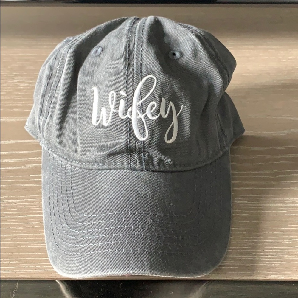 Altar’d state hat